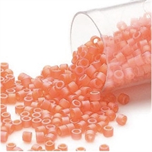 Seed beads, Delica 11/0 orange 7,5 gram. DB0855V