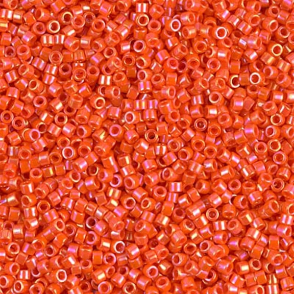 Seed beads, Delica 11/0, orange rainbow, 7,5 gram. DB0161V
